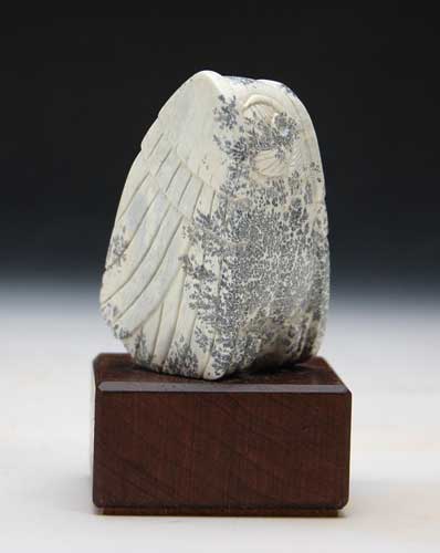 A larger side image of Soapstone Owl #14C