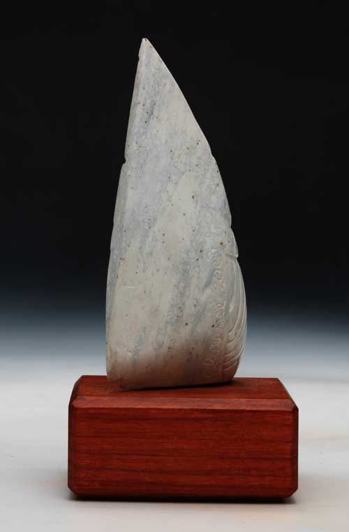 A view of the back of Soapstone Owl #1L